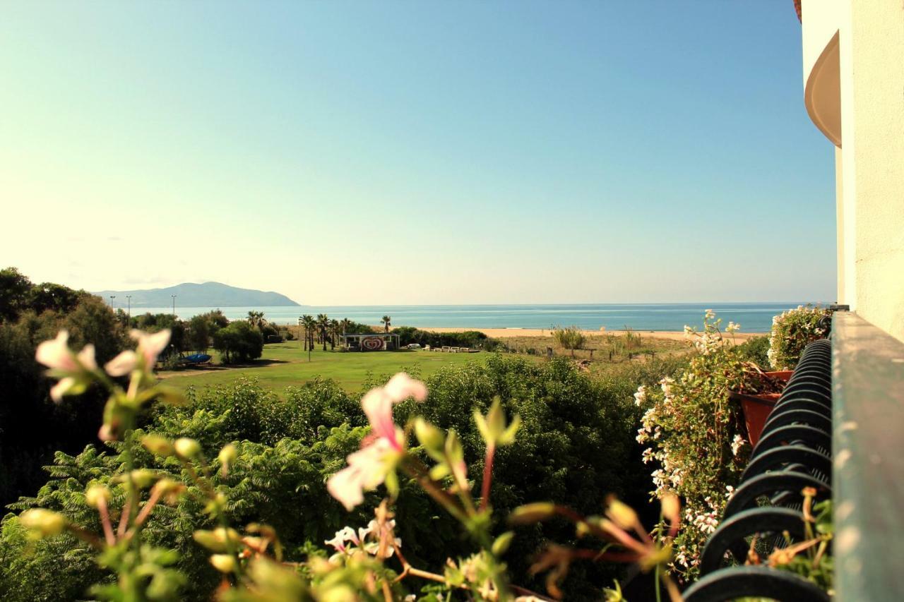 Parco Dei Principi Hotel Paestum Exterior photo